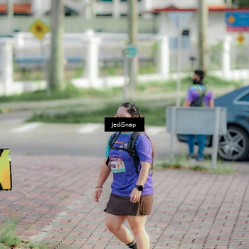Runner Photo 8333246