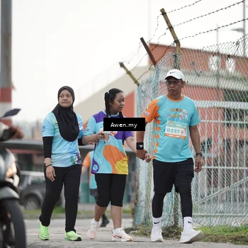 Runner Photo 8333251
