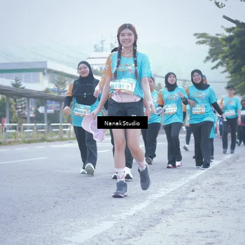 Runner Photo 8333272