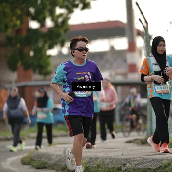 Runner Photo 8333278
