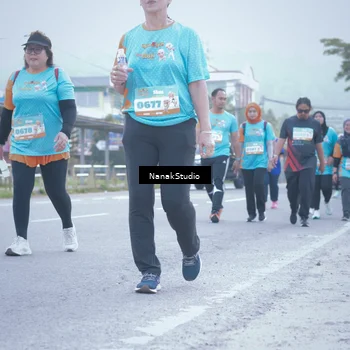 Runner Photo 8333291