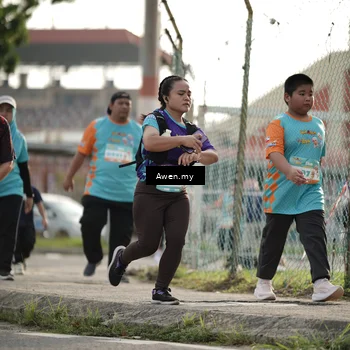 Runner Photo 8333301