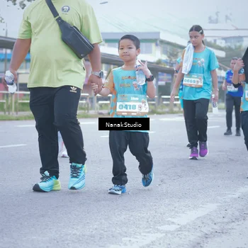 Runner Photo 8333306