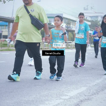 Runner Photo 8333319