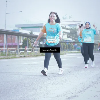 Runner Photo 8333362