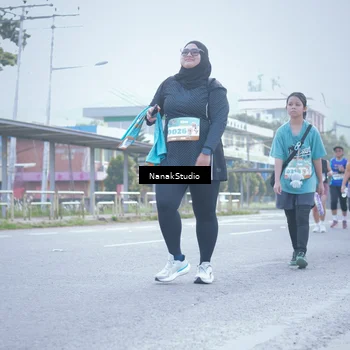 Runner Photo 8333381