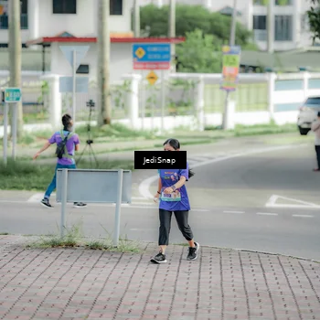 Runner Photo 8333384