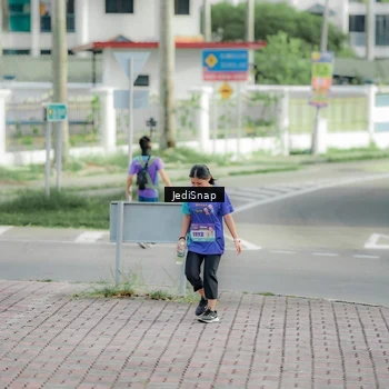 Runner Photo 8333412