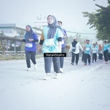 Runner Photo 8333421
