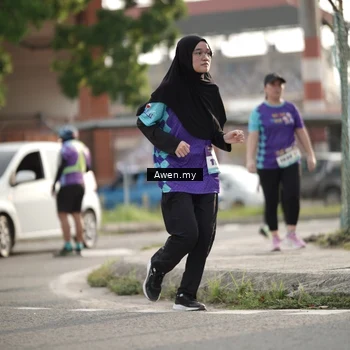 Runner Photo 8333422