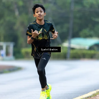 Runner Photo 8333424