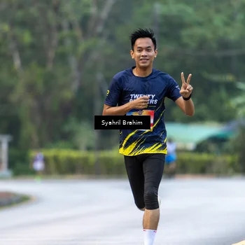 Runner Photo 8333425