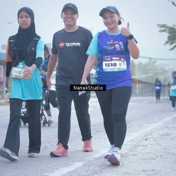Runner Photo 8333428