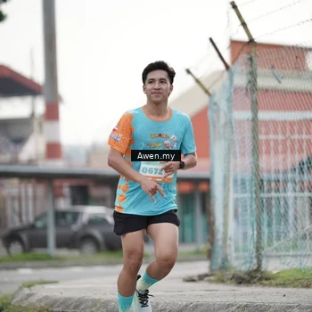 Runner Photo 8333436