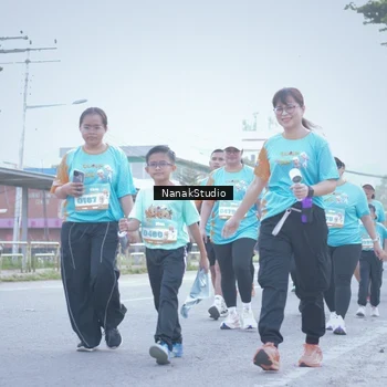 Runner Photo 8333442