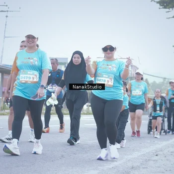 Runner Photo 8333446