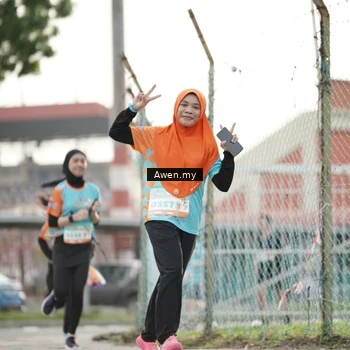 Runner Photo 8333467