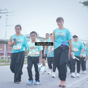 Runner Photo 8333471