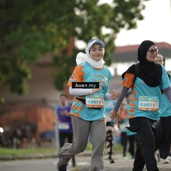 Runner Photo 8333475