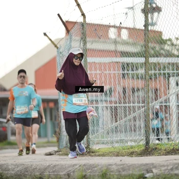 Runner Photo 8333479