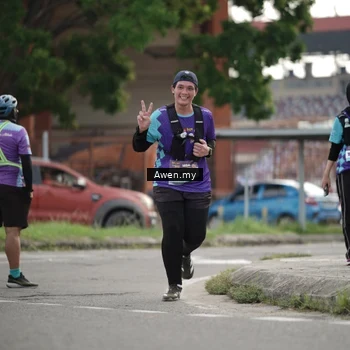 Runner Photo 8333492