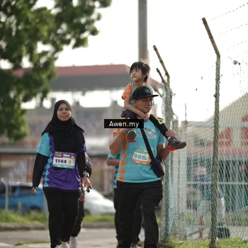 Runner Photo 8333505