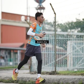 Runner Photo 8333511