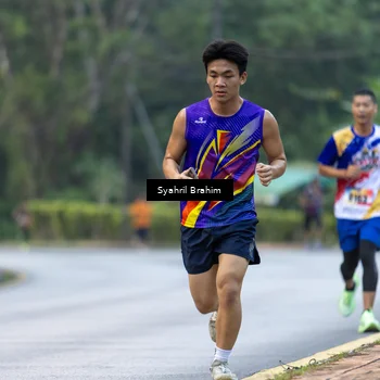 Runner Photo 8333535