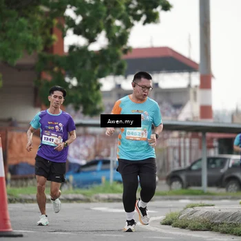Runner Photo 8333566