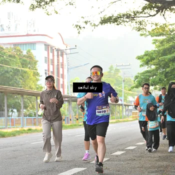 Runner Photo 8333570
