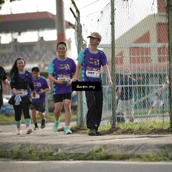 Runner Photo 8333640