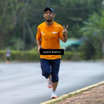 Runner Photo 8333670