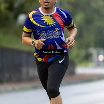 Runner Photo 8333692