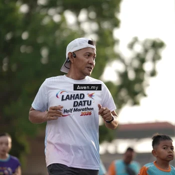 Runner Photo 8333742