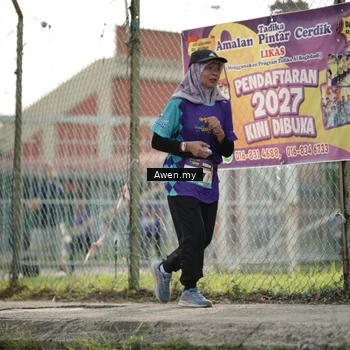Runner Photo 8333746