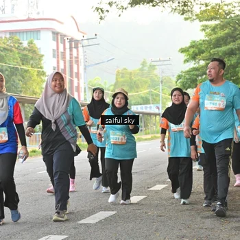 Runner Photo 8333757