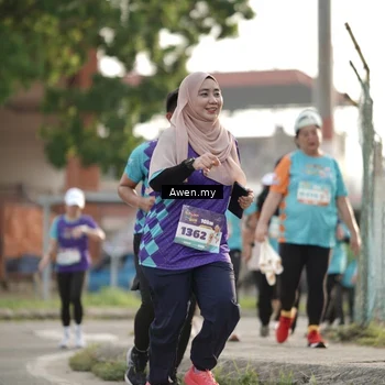 Runner Photo 8333764