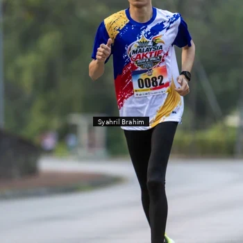 Runner Photo 8333772