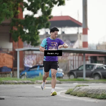 Runner Photo 8333854