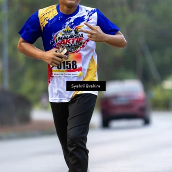 Runner Photo 8333866