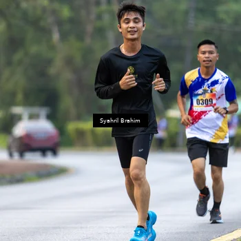 Runner Photo 8333876