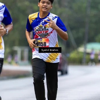 Runner Photo 8333891