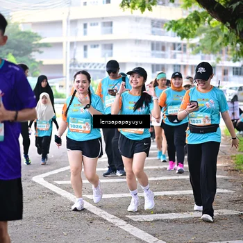 Runner Photo 8333893