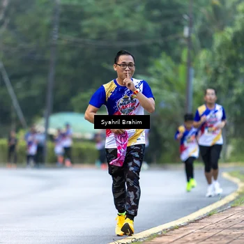 Runner Photo 8333989