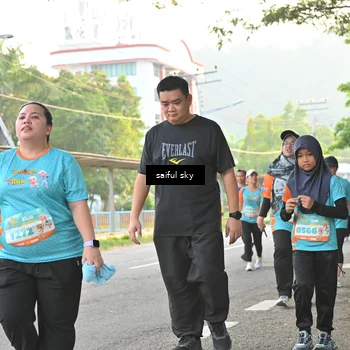 Runner Photo 8333999