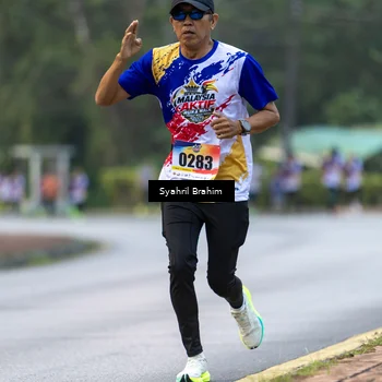 Runner Photo 8334030