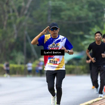 Runner Photo 8334036