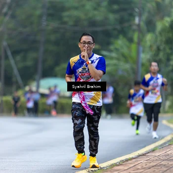 Runner Photo 8334041