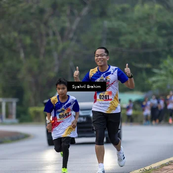 Runner Photo 8334044