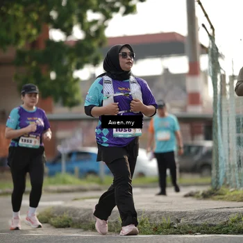 Runner Photo 8334054